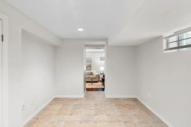 Additional property image - 306 Runnymede Rd