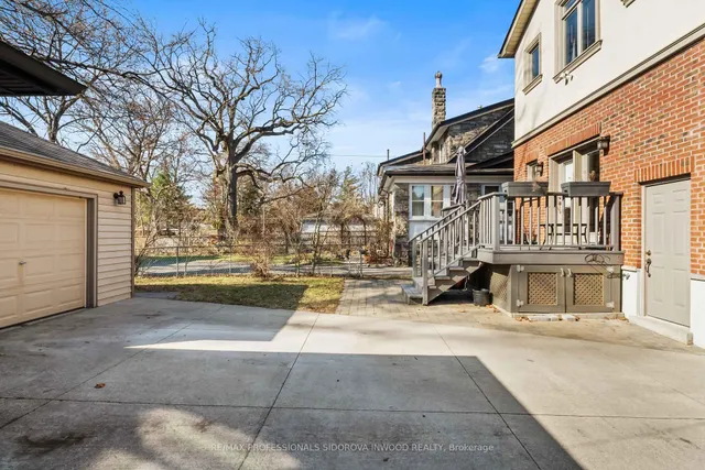 Additional property image - 306 Runnymede Rd