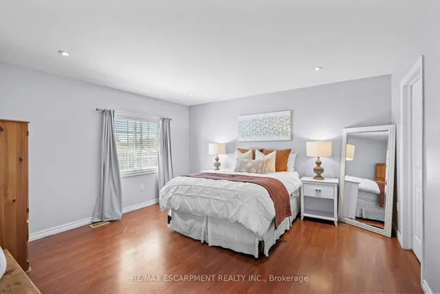 Additional property image - 5373 Spruce Ave