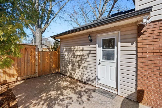 Additional property image - 5373 Spruce Ave