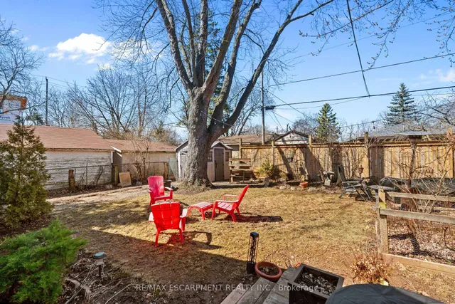 Additional property image - 5373 Spruce Ave