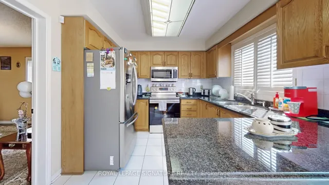 Additional property image - 180 Kingknoll Dr