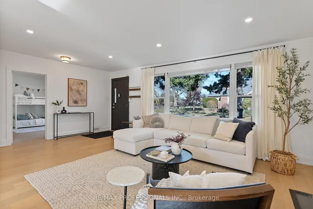Additional image 49 of 32 Birchcroft Rd