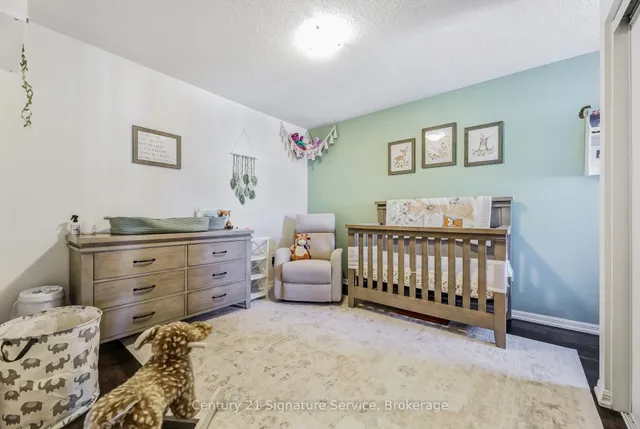 Additional property image - 625 Attenborough Terr