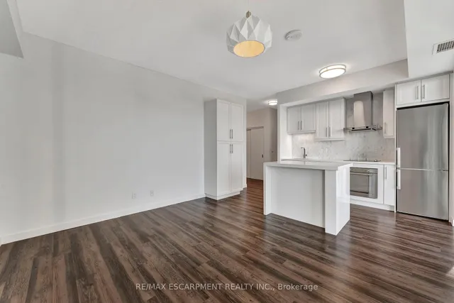 Additional property image - 2087 FAIRVIEW St Unit 1502