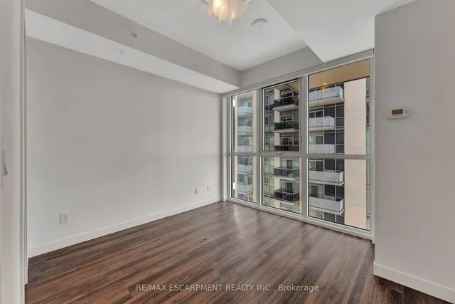 Additional property image - 2087 FAIRVIEW St Unit 1502