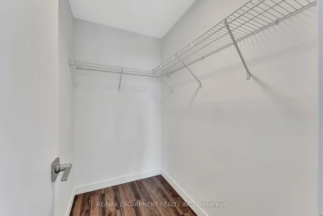 Additional property image - 2087 FAIRVIEW St Unit 1502