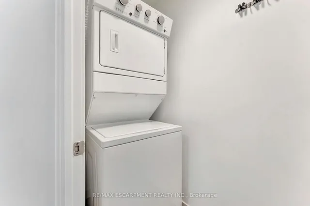 Additional property image - 2087 FAIRVIEW St Unit 1502