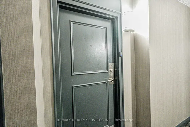 Additional property image - 8 Lisa St Unit 1503