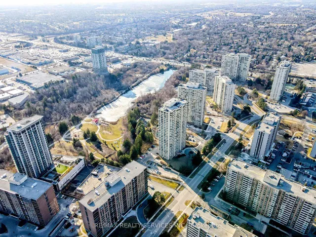 Additional property image - 8 Lisa St Unit 1503