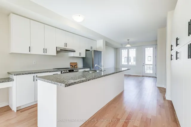 Additional property image - 1387 Almonte Dr