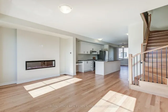 Additional property image - 1387 Almonte Dr