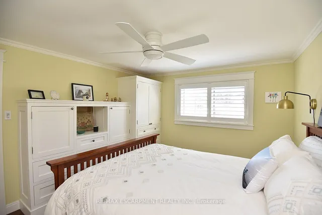 Additional property image - 625 Ardleigh Cres