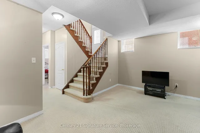 Additional property image - 37 Newark Way