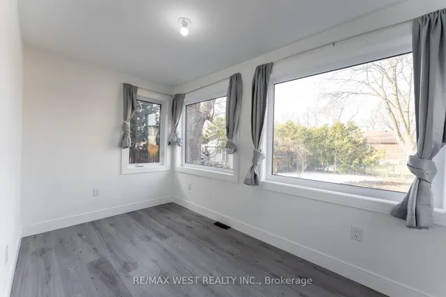 Additional property image - 102 Guestville Ave