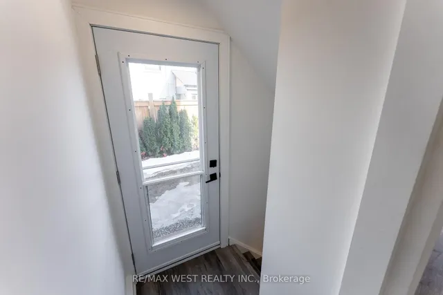 Additional property image - 102 Guestville Ave