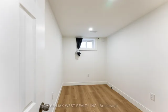 Additional property image - 102 Guestville Ave