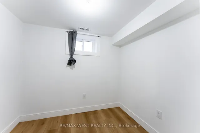 Additional property image - 102 Guestville Ave