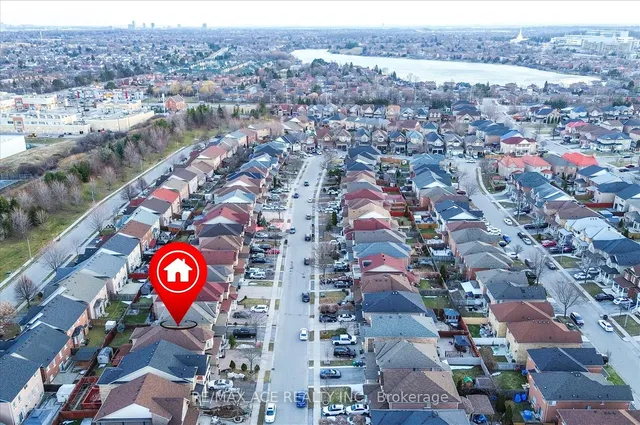 Additional property image - 62 Saffron Cres