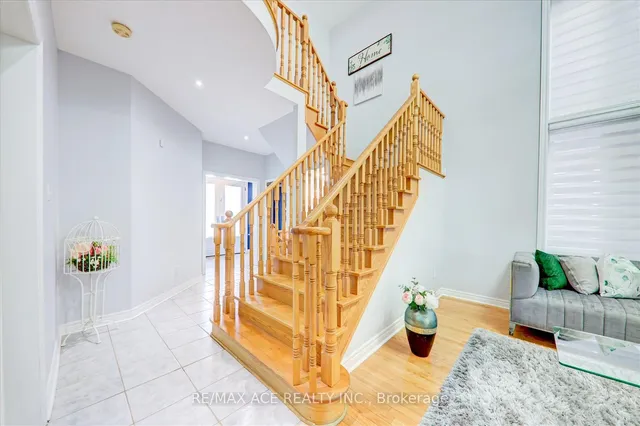 Additional property image - 62 Saffron Cres