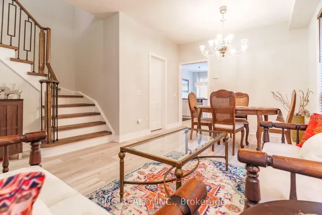 Additional property image - 928 Ledbury Cres