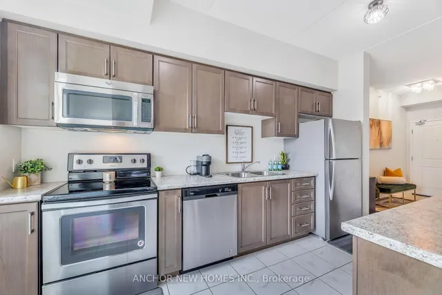 Additional property image - 630 Sauve St Unit 317