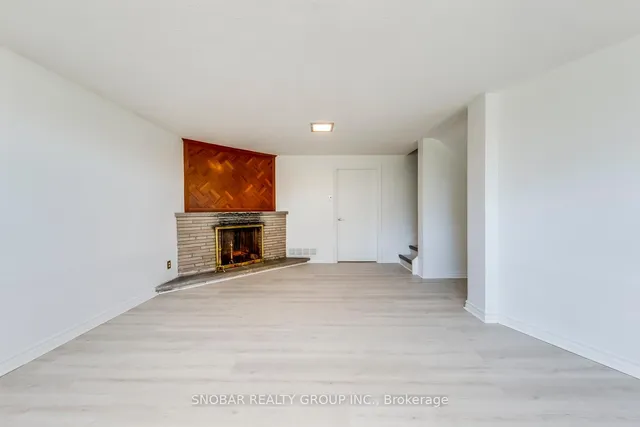 Additional property image - 6 Hartsdale Dr