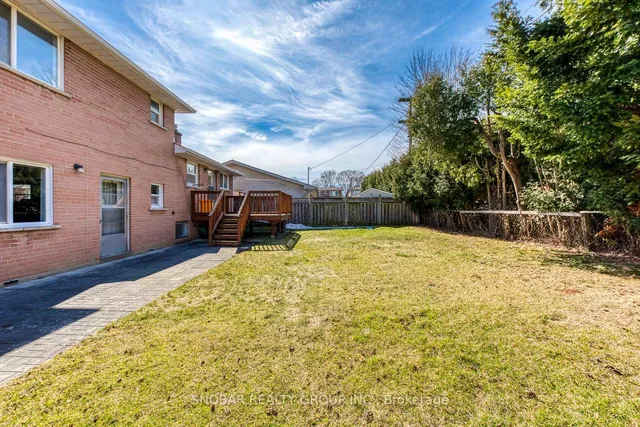 Additional property image - 6 Hartsdale Dr