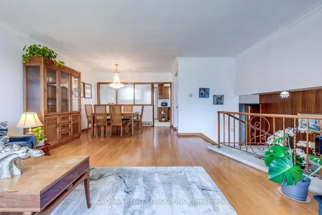 Additional property image - 6 Hartsdale Dr