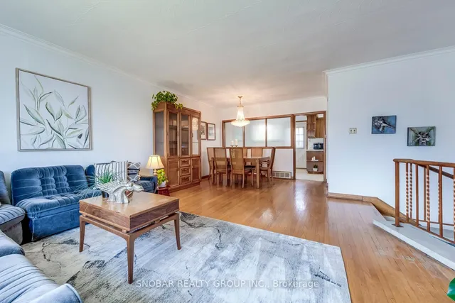 Additional property image - 6 Hartsdale Dr