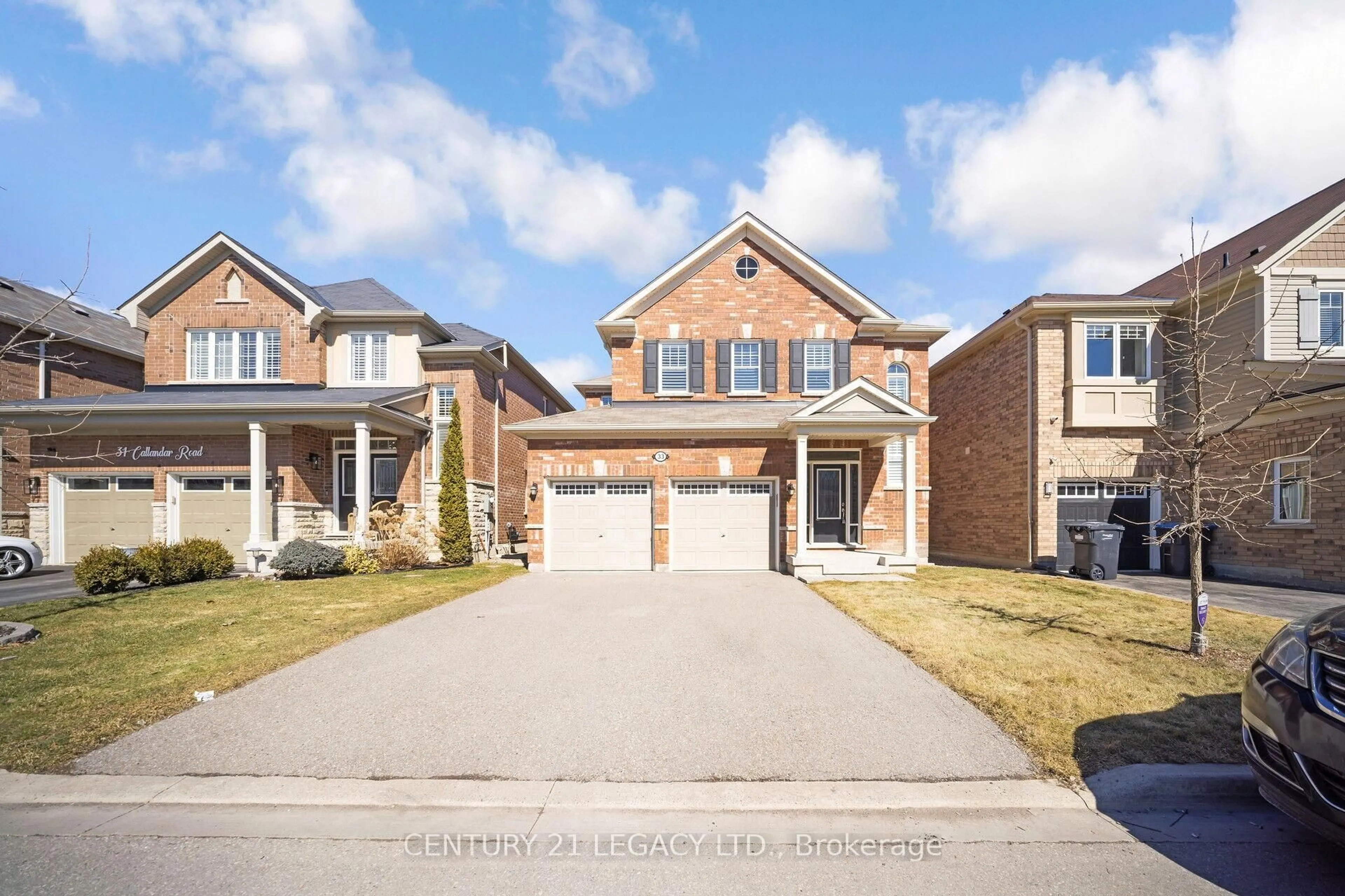 Home with brick exterior material, street for 33 Callandar Rd, Brampton Ontario L7A 4T8