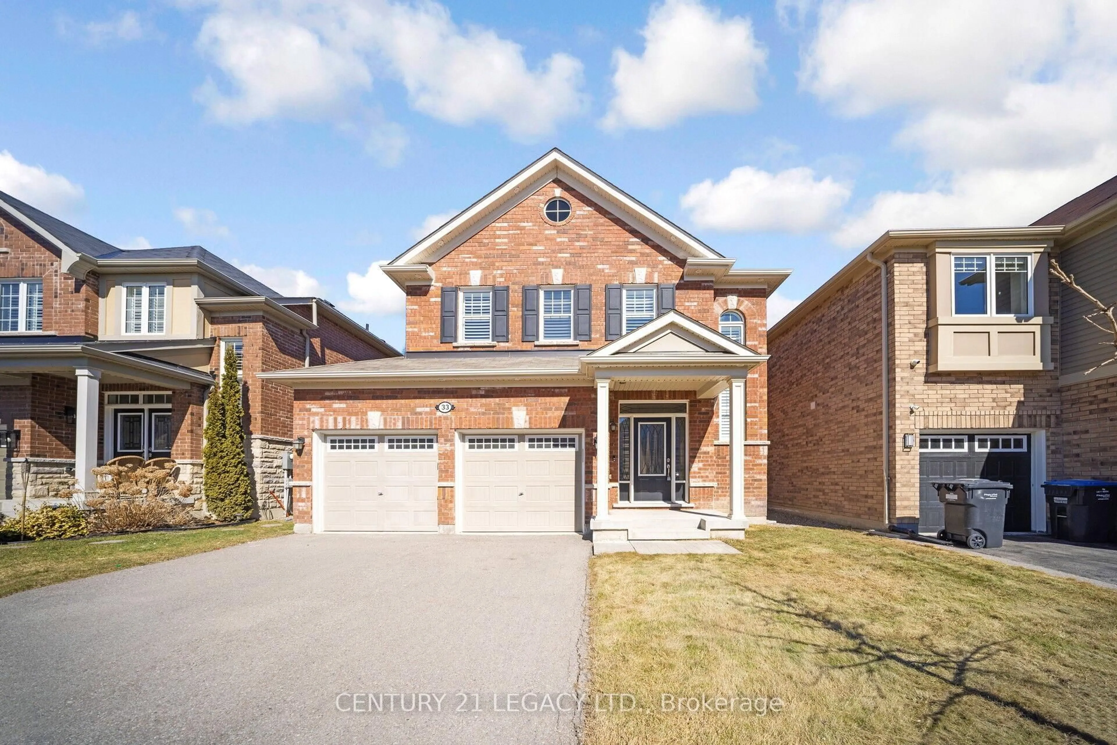 Home with brick exterior material, street for 33 Callandar Rd, Brampton Ontario L7A 4T8