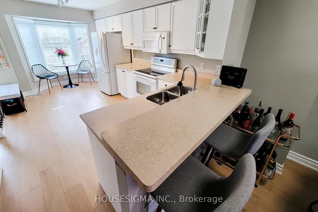 Additional property image - 3480 Upper Middle Rd Unit 91