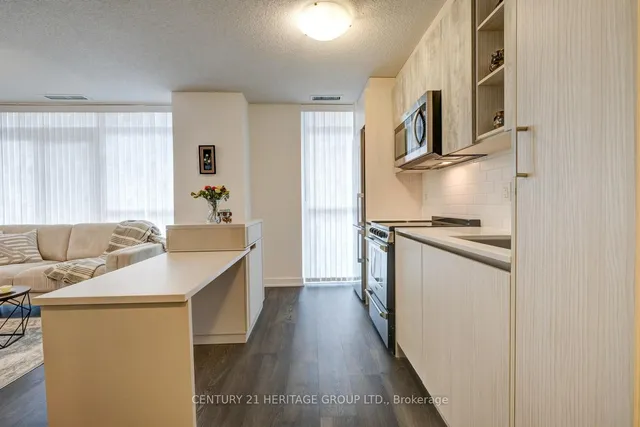 Additional property image - 251 Manitoba St Unit 204