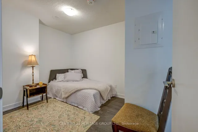 Additional property image - 251 Manitoba St Unit 204