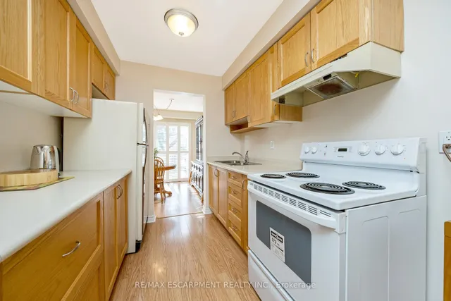 Additional property image - 2021 Sixth Line Unit 56