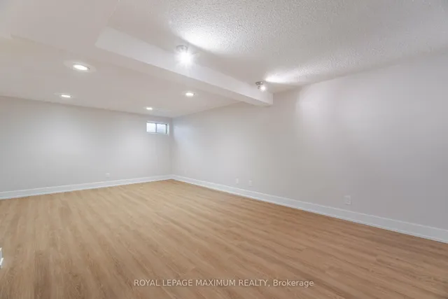 Additional property image - 8 Giles Crt