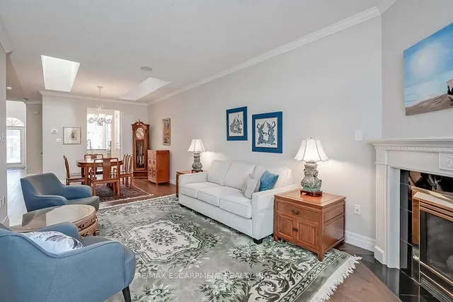Additional property image - 2141 Country Club Dr Unit 11