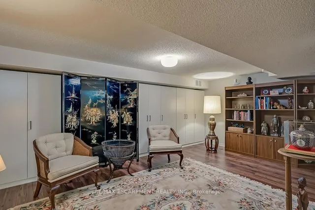 Additional property image - 2141 Country Club Dr Unit 11