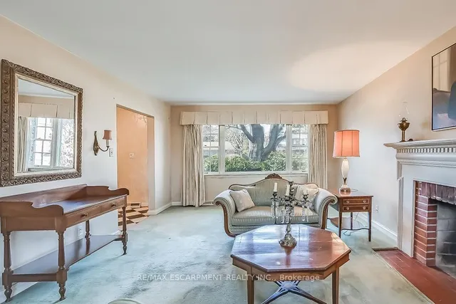 Additional property image - 359 Rosslyn Dr
