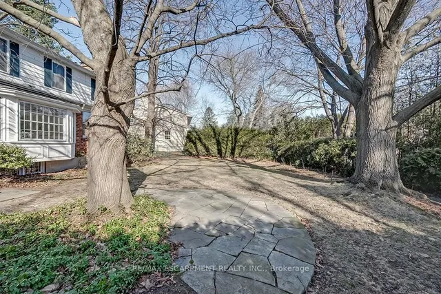 Additional property image - 359 Rosslyn Dr