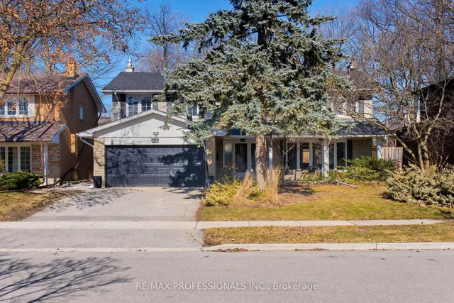 Primary image of 14 Fieldstone Rd