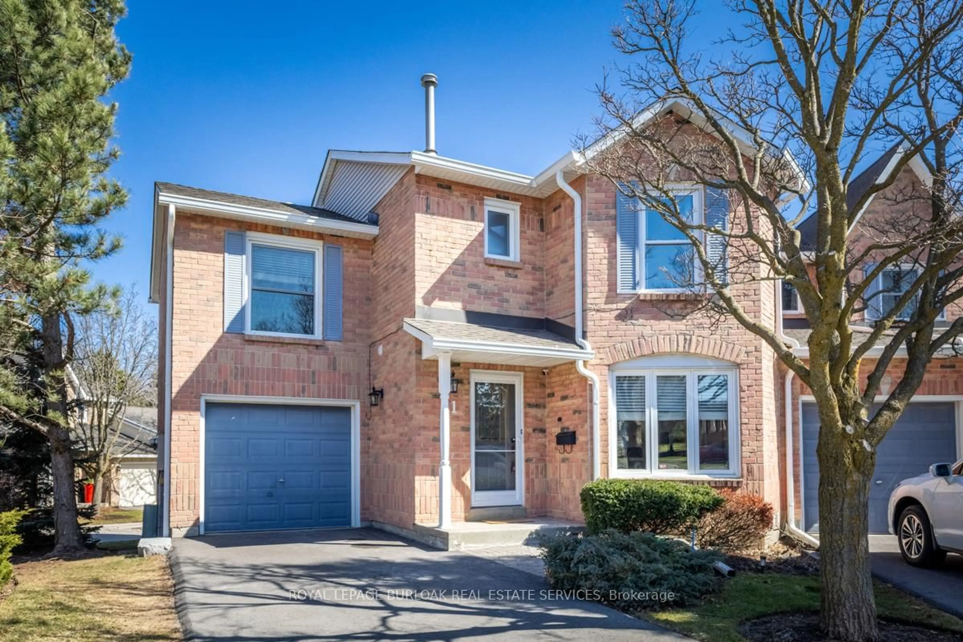 Home with brick exterior material, street for 2155 Duncaster Dr #21, Burlington Ontario L7P 4R4