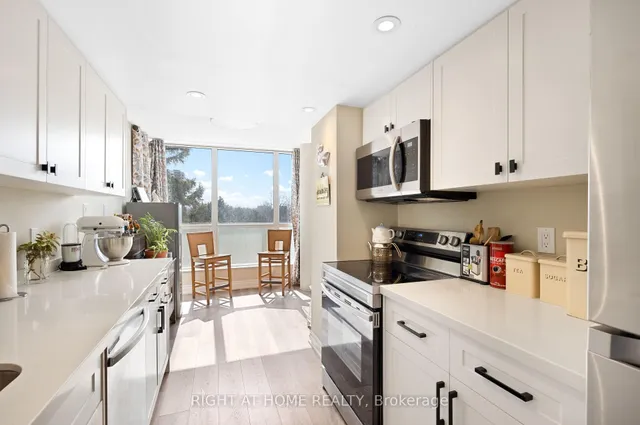 Additional image 28 of 3 Rowntree Rd Unit 302