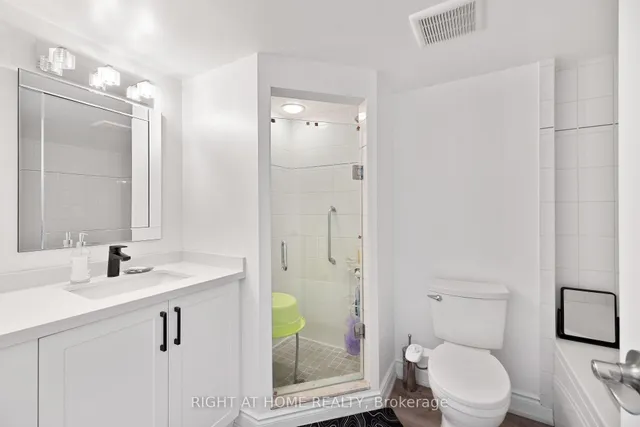 Additional image 19 of 3 Rowntree Rd Unit 302