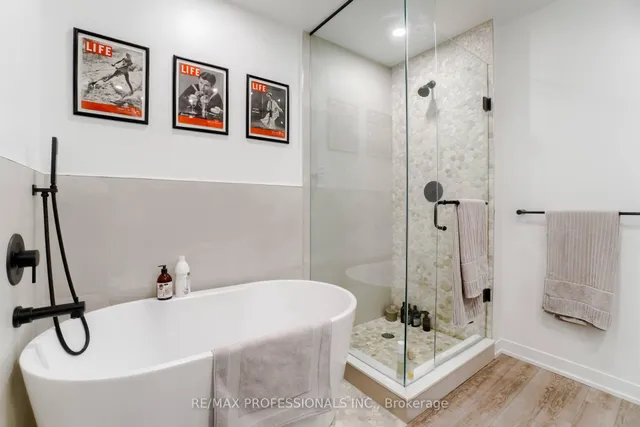 Additional image 9 of 2118 Bloor St Unit 508