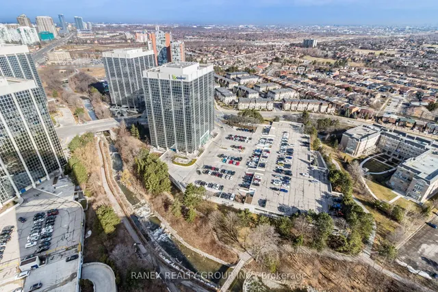 Additional property image - 80 Absolute Ave Unit Lph 09