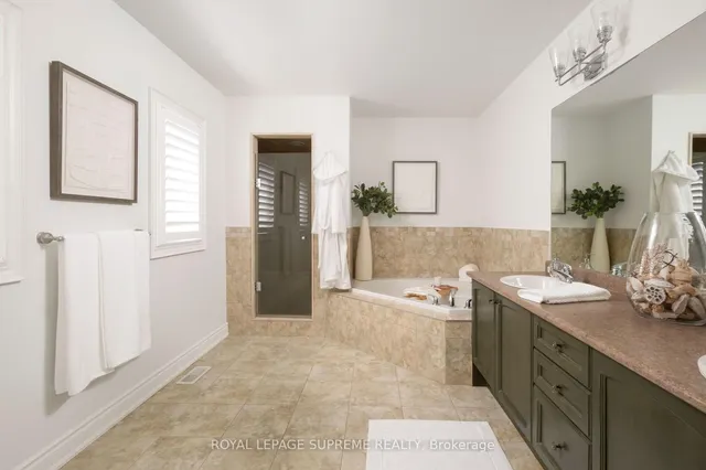 Additional image 30 of 532 Amarone Crt