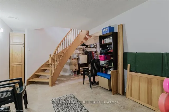 Additional property image - 2407 Woodward Ave Unit 2