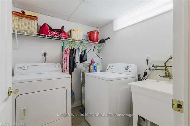 Additional property image - 2407 Woodward Ave Unit 2